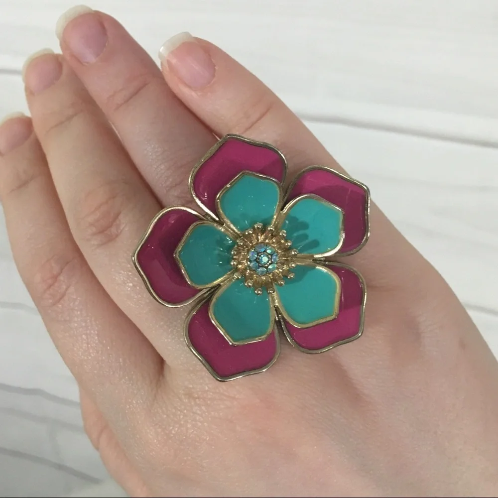 Giant Bling Gem Flower Elasticated Ring